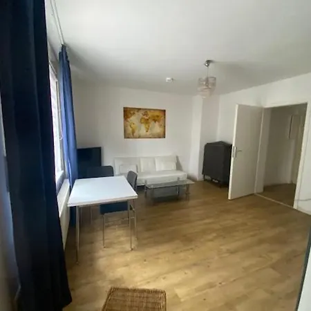 Vida Real Estate Rathenauplatz Apartman